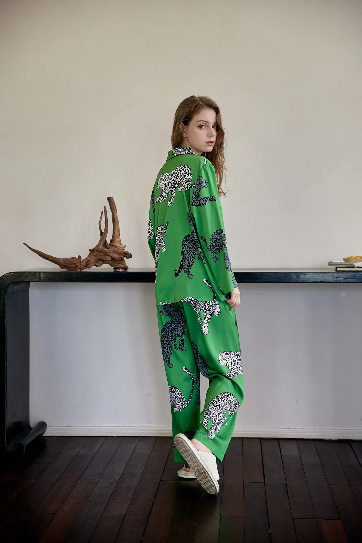 Green Leopard Printed Women Sleepwear Silk